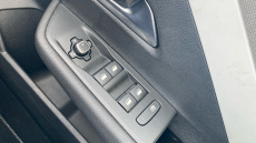 Vauxhall Astra 1.2 Turbo 130 Design 5dr Auto Petrol Estate